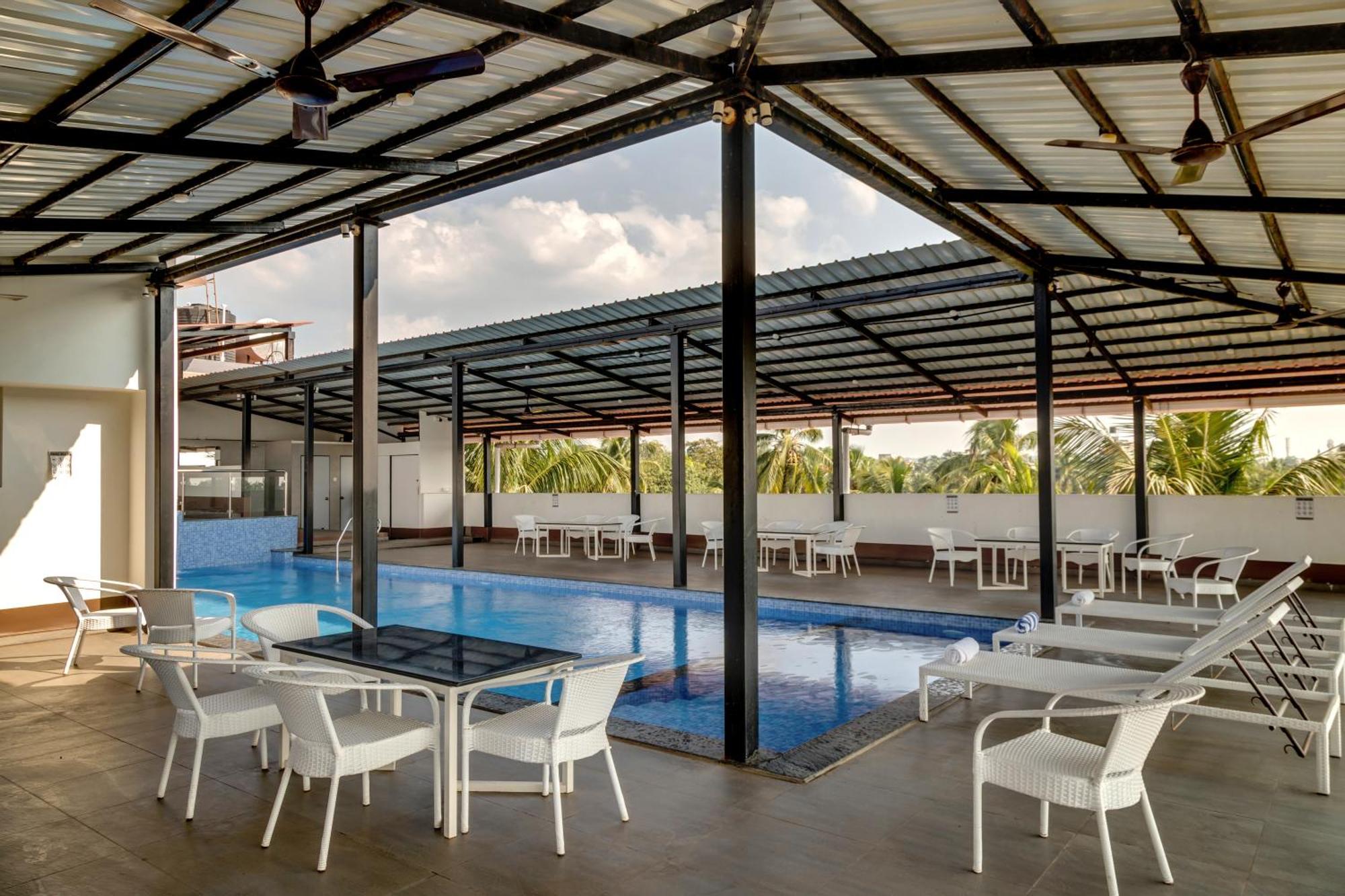 La Baga Beach Hotel By Orion Hotels Calangute Ngoại thất bức ảnh
